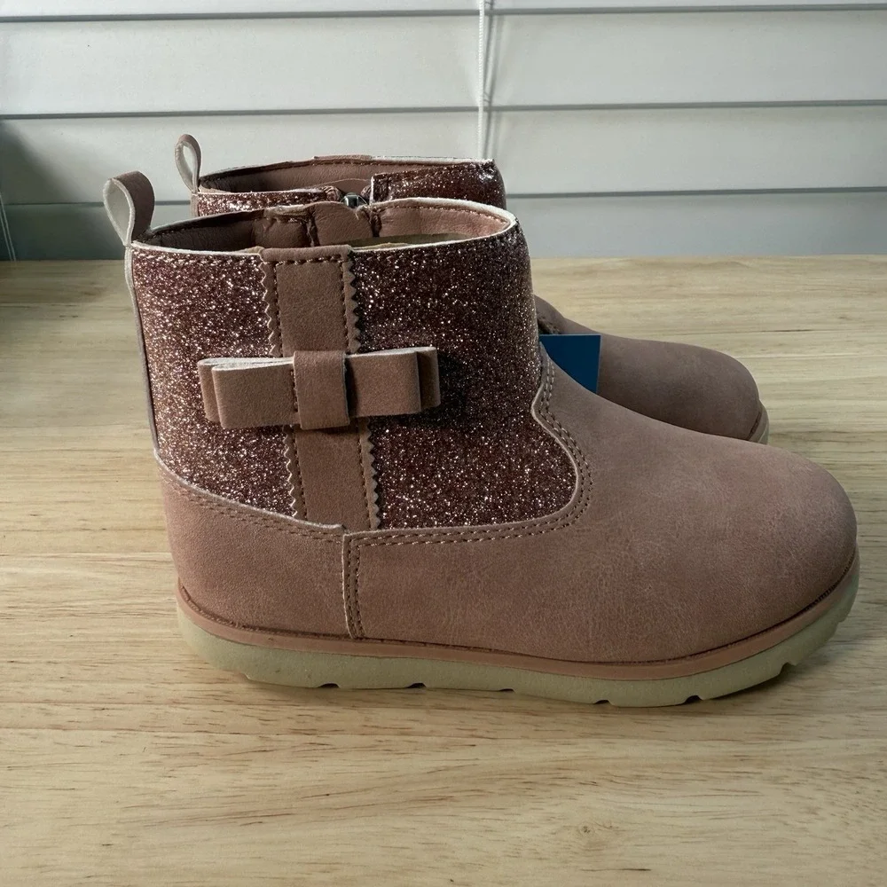 Munchkin Stride Rite Little Girl's Size 10M Avalon Pink Glitter Side-Zip Boots‎